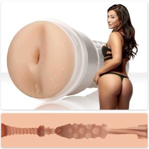 Eva-Lovia-Spice1