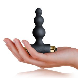 Model Silhouette – Be Mine