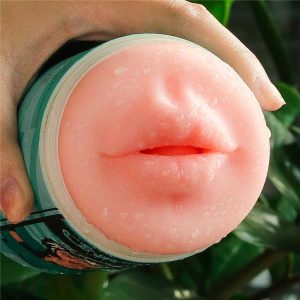 Masturbator-Gură-–-Pleasure-Brew-Cream-Ale-in-mana