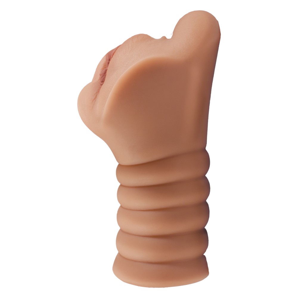 Sophie-Masturbator-3